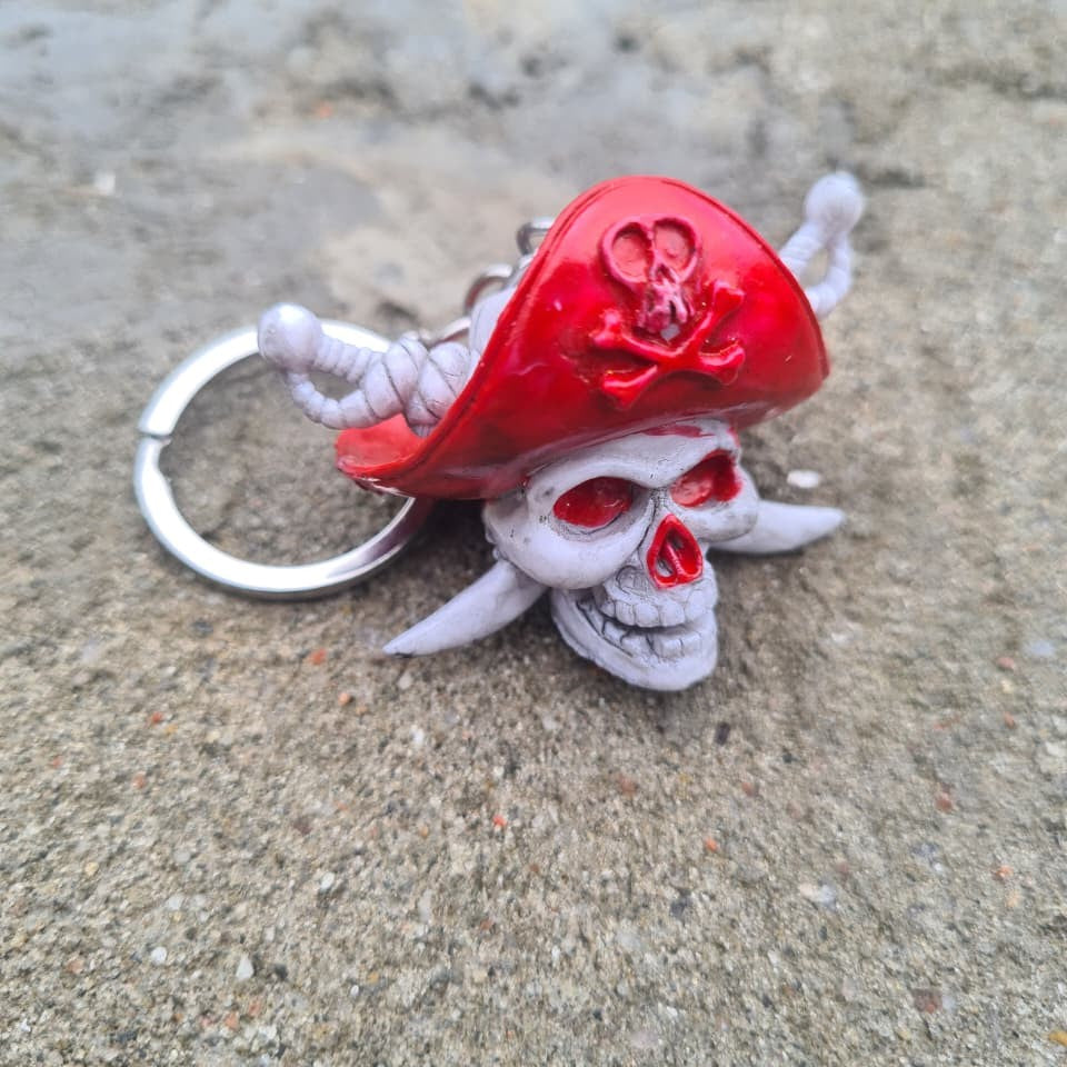 Pirate Skull Keychain ☠️🏴‍☠️ | Captain Skull | Premium Collectible Keychain