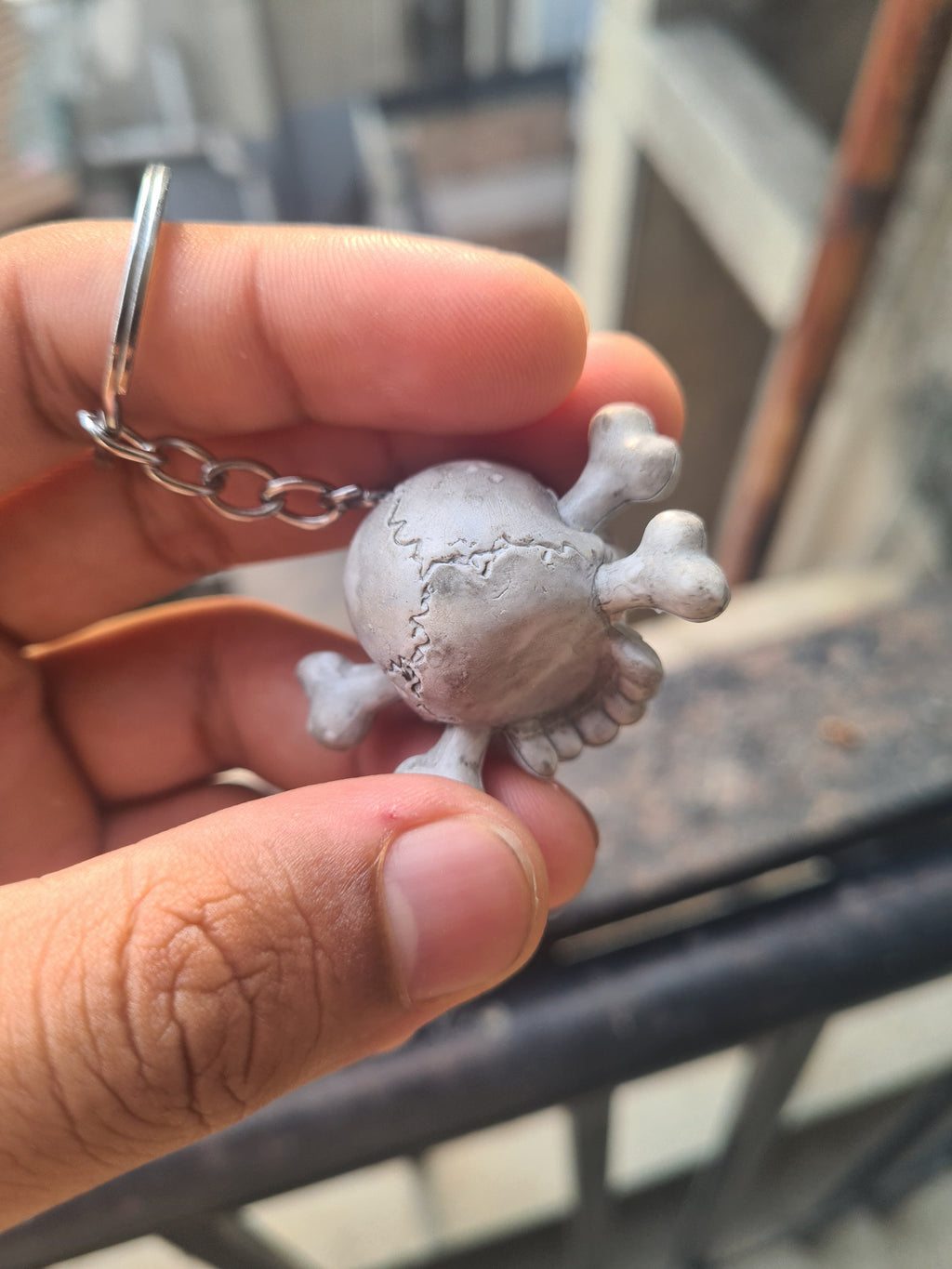 Jolly Rogue Skull Keychain ☠️ | Red-Eyed Crossbones | Premium Gothic Keychain