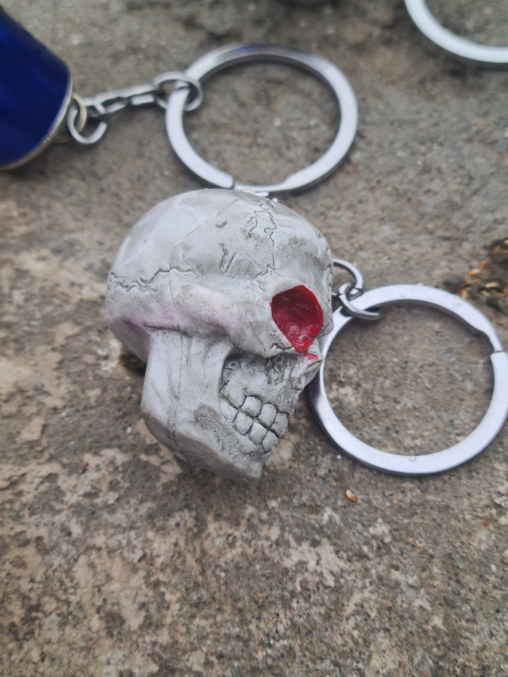 Outlaw Skull Keychain 💀 | Red-Eyed Gothic Skull | Premium Keychain
