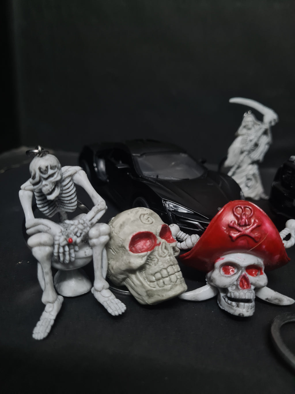 Outlaw Skull Keychain 💀 | Red-Eyed Gothic Skull | Premium Keychain