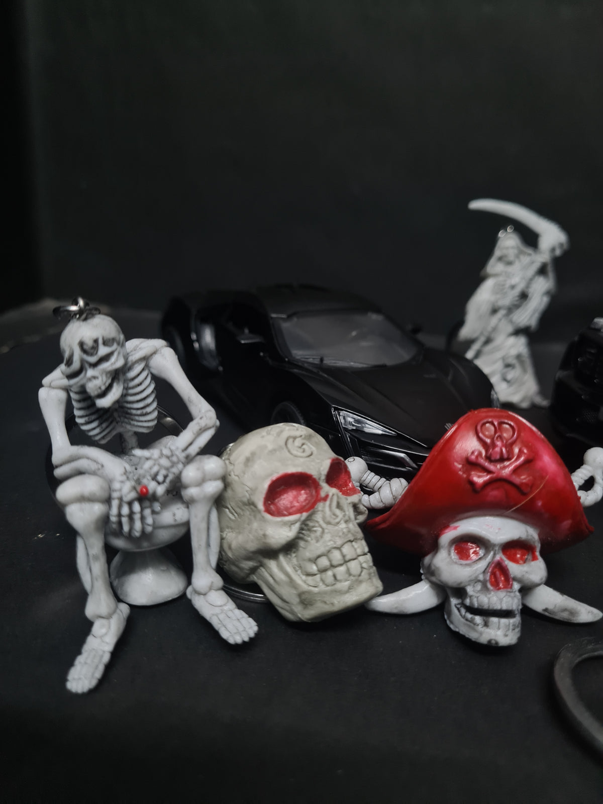 Outlaw Skull Keychain 💀 | Red-Eyed Gothic Skull | Premium Keychain