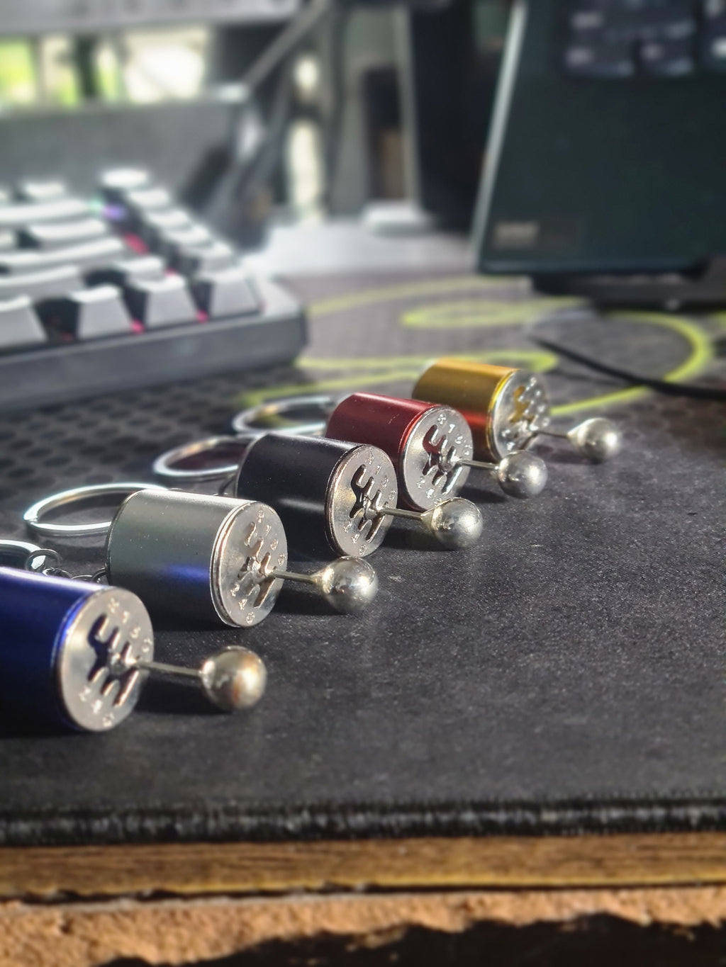6-Speed Manual Gearbox Keychain ⚙️ | Functional Gear Shifter | Premium Metal Keychain