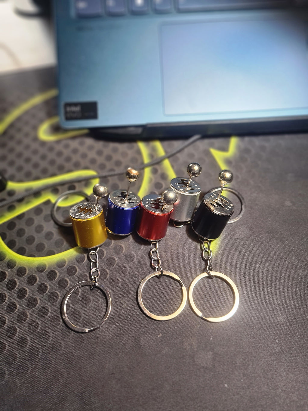 6-Speed Manual Gearbox Keychain ⚙️ | Functional Gear Shifter | Premium Metal Keychain